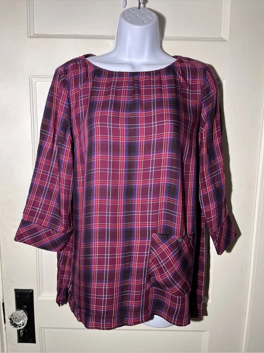 Women’s Top Size Medium J. Jill Burgundy Plaid 3/4 Sleeve Blouse